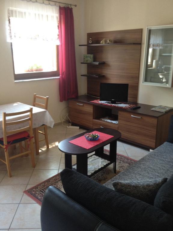 Holiday Home Boba Rakovica Extérieur photo
